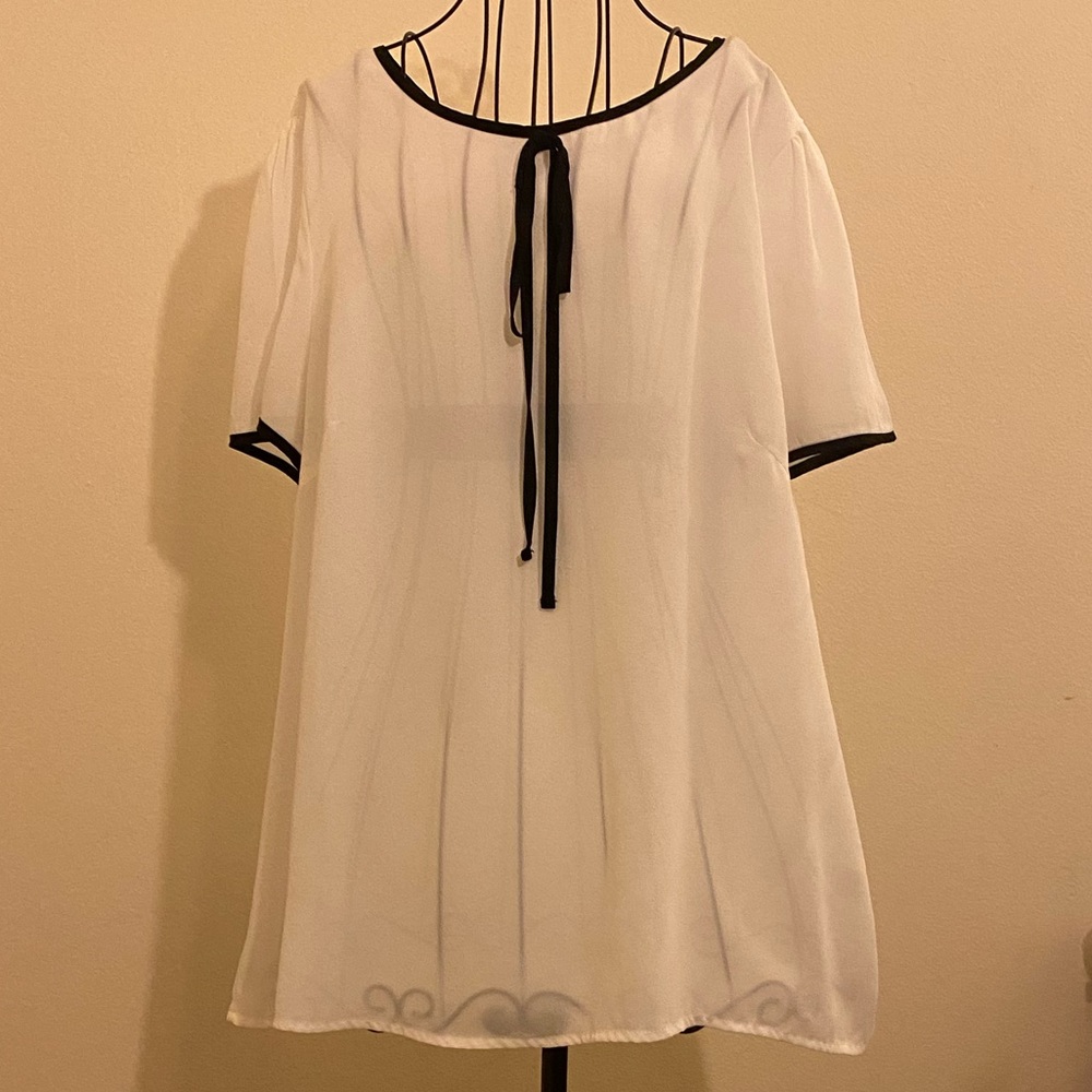 Women’s Shein Short Sleeve Blouse
